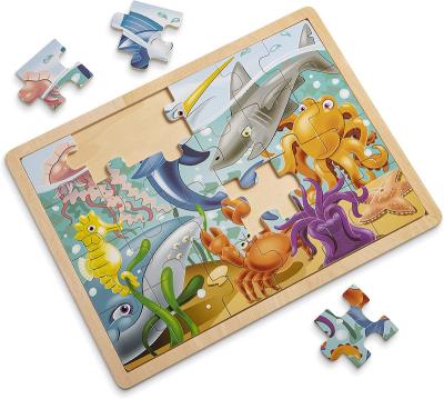 China Colorful/Safe/Environmental Under The Sea Ocean Animals Wooden Puzzle With Storage Tray for sale