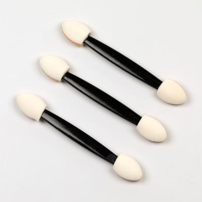 China New Double Style Eyeshadow Applicator Sponge Eyeshadow Brush Stick Main Makeup Brush for sale