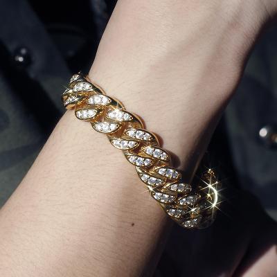 China 2021 Hot Selling Hiphop Fashion 18k Gold Plated Hip Hop Bracelet Gold Miami Cuban Link Chain Bracelets Jewelry for sale