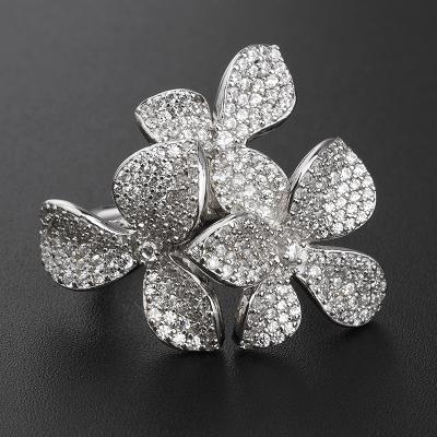 China Luxury 18K Gold Round Brilliant Cut 925 Rose Flower Dainty Women Rings for sale