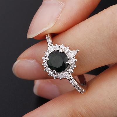 China CLASSIC Luxury Delicacy Female Rings For Women Wedding Rings Jewelry Gifts Green Zircon Stone Engagement Ring for sale