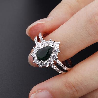 China Pear Neo-Gothic Shape Natural Dazzle 925 Sterling Silver Luxury Diopside Green Gemstone Ring for sale