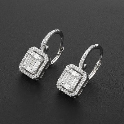 China Newest CLASSIC Silver Diamond Stud Earring Cubic Zirconia Earrings Women Girls Bridal Gift Iced Out Earring for sale