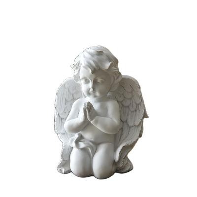 China Europe Hot Selling Creative Sculpture Angel Polyresin Figurines Girl Angel Pray For Angels for sale