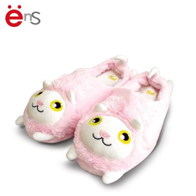 China Customized Pink Lighted Women's Home Use Slippers With Low Price for sale