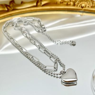 China FASHIONABLE Hot Selling 14k Heart Double Chain Clavicle Chains Custom Stainless Steel Pendant Necklace Sets for sale