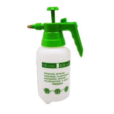 China Taizhou JC Manual Pressure Garden Sprayer 2L Garden Sprayer Home Small Plastic Spray Kettle for sale