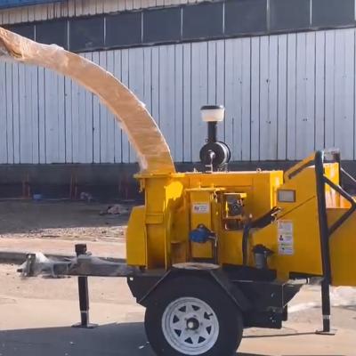 China Hotels 25hp Gasoline Chipper Wood Shredder With Hydraulic Feed for sale