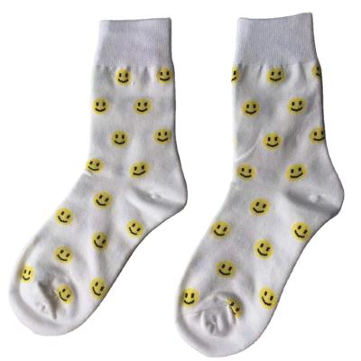 China Smiley Face Lovely Homewear Fashion Women Crew QUICK DRY Promotional White Casual Sock for sale