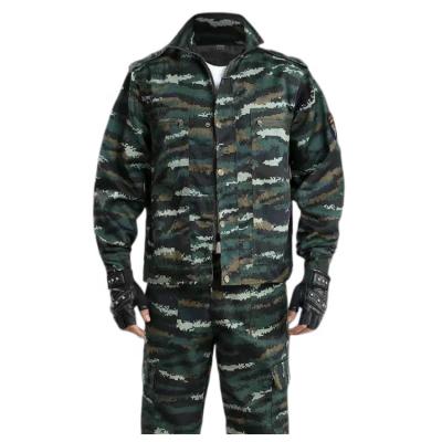 China 2023 hot sales anti-static fashion factory camouflage jacket outdoor tear proof custom made tactical uniforms for sale