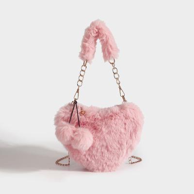 China Fashion Fur Winter Women Handbags Plush Ladies Shoulder Bag Clutch Purse Cute Love Heart Shaped Female Handbags for sale