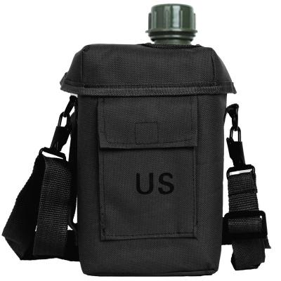 China Military Tactical Military BPA Free Plastic Bottle/Airsoft/CS/War Game Canteen Attached With 2L Backpack Canteen Bottle Pouch USA for sale