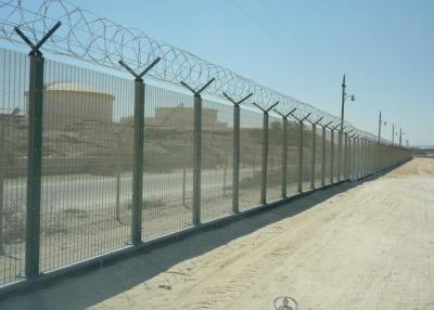 China Military Site Anti Intrusion Pvc Coated 358 Mesh Fencing Top With Razor Barbed Wire for sale