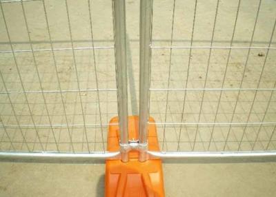 China Easy Installation Concrete Fair Uv5 Temporary Fencing Feet Plastic for sale