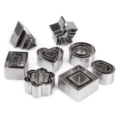 China 30Pcs 304 Stainless Steel Mini Metal Bulk Square Cookie Mold Viable David Star Christmas Star Heart Round Fondant Biscuit Cutter for sale