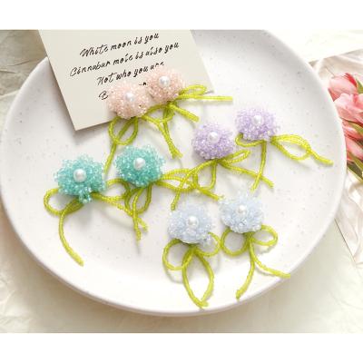 China Earrings Accessories 100PCS Hand Made Glass Beads Leafy Flower Earrings DIY Accessory For Jewelry Making for sale