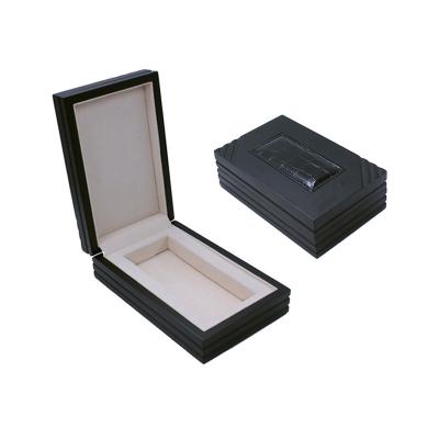 China Handmade Custom Logo Luxury Packaging Wooden Perfume Bottle Box for sale