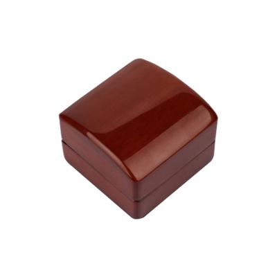 China High quality factory sale custom made luxury wooden jewelry box ring box hot high quality jewelry box for sale