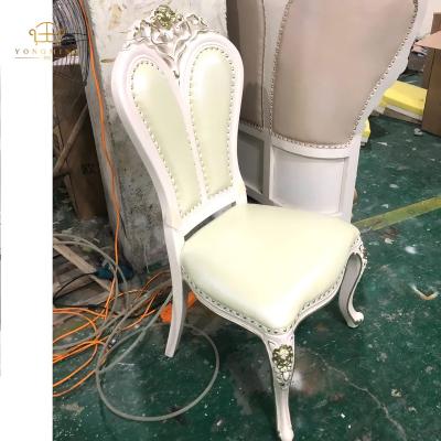 China Chilling French Royal Dining Room Furniture Set Dining Chair Wood Antique Genuine Leather Classic Dining Chairs for sale