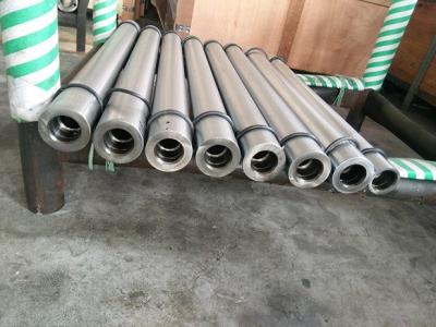 China CK45 apagado/moderó el metal Rod hueco con la galjanoplastia de cromo para el cilindro hidráulico en venta