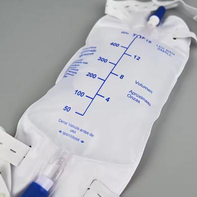 China Adult Urine Catheter Drainage Customization Single Use Portable Urine Collection Leg Bag for sale