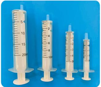 China Non Pyrogenic Disposable Syringe 2 Parts Luer Slip 10 Ml 20 Ml Without Needle medicine syringe for sale