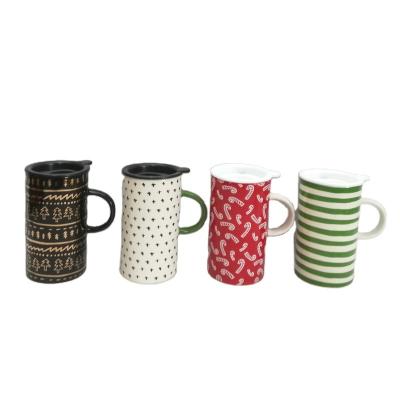 China OEM ODM Viable Embossed Ceramic Tall Mug Matte Ceramic Coffee Cup Handmade With Silicone Spray Lid for sale