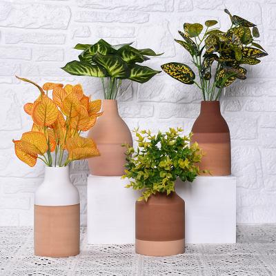 China Wholesale Modern Minimalist Home Living Room Terracotta Modern Vase Deco Vintage Farmhouse BSCI Plant Ceramic Flower Vases for sale