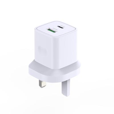 China Hot Sale EU/US/UK Plug Dual Port Wall Charger PD 30w Portable Phone Charging Mobile and PC Radio for sale