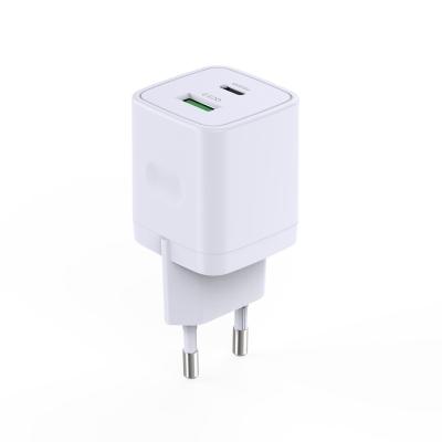 China Mobile and PC Factory Direct Electric Au Charging Eu Us British JP Universal Usb Type-C Fast Phone Wall Charger For Mobile PC for sale