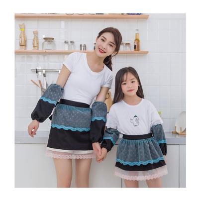 China Cooling Cooking Cafe Work Cross Scullery Parent-child Equipment Aprons For Women for sale