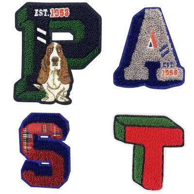 China Machine Embroidery Towel Embroidered Patches Wholesale Custom Logo Sew On Embroidery Applique Chenille Patches For Apparel for sale