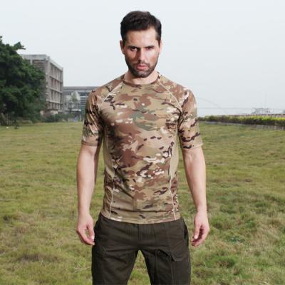 China Männer Tarnung Taktischer Kampf Shirt Kurzärme Schnell trockene elastische für Outdoor-Sport zu verkaufen