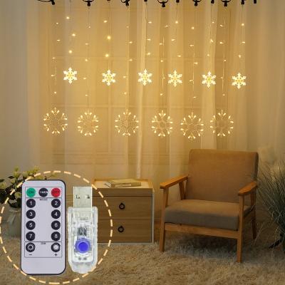 China Fairy LED Curtain Light Christmas Decoration String Light USB Operated Snowflake Shape Window Curtain Light for Wedding Party for sale