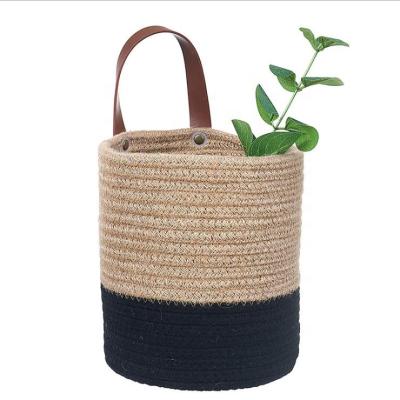 China Sundayhome 2021 Home Organizers Small Soft Round Decor Cotton Rope Folding Hanging Hanging Basket Beige for sale