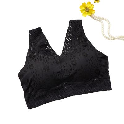 China QUICK DRY lace bra traceless one piece no steel ring sports yoga gathered bra lace sleep lingerie for sale