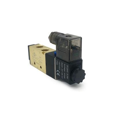 China Chinese Solenoid Valve Plastic Products for Hotels Wholesale Double Electric Control 4V210 Solenoid Valve LPG Solenoid Valve for sale