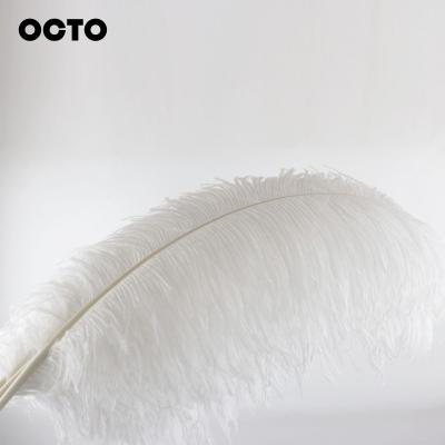 China Large 55-60cm 22-24in Carnival Festival Wedding Party Thick Fluffy Luxe Ostrich Feathers Feather Vase Home Decoration for sale