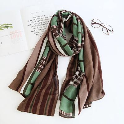 China Wholesale High Quality Custom Luxury Colorful Diamond Long Geometric Printed Ladies Cotton And Canvas Viscous Scarf Shawls for sale