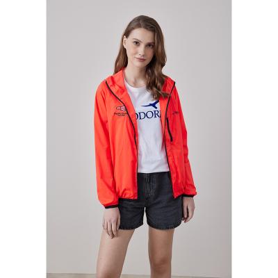 China Breathable Fashionable Waterproof Polyester Red Crew Neck Factory Price Training Jackets For Female for sale