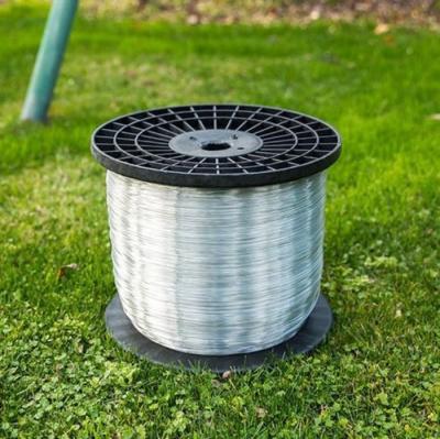 China Agriculture Transparent 2.5mm Polyester Monofilament Wire For Holding Curtain Indoor Greenhouse Shade Net for sale