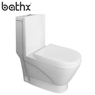 China Automatic Operation China Manufacturer Bathroom Sanitary Ware With High Quality Washdown One Piece Toilet for sale