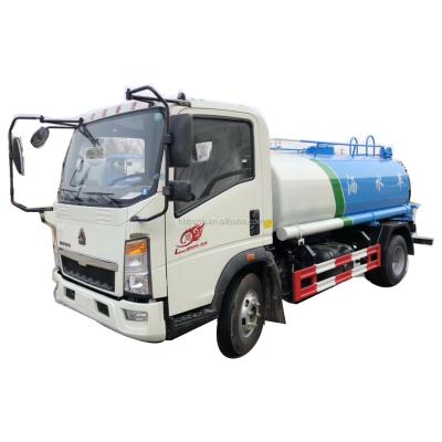 China Hotels Howo Light 3000liters 4000liters 50000liters Water Sprinkler Tank Truck For Sale for sale