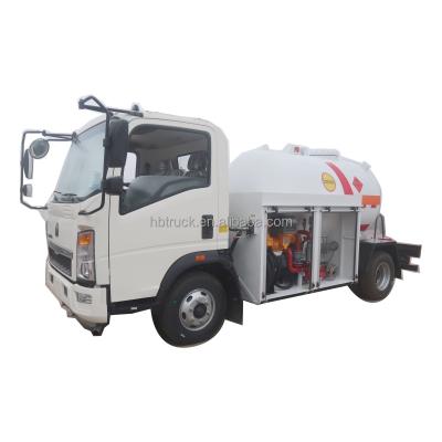 China Good quality howo 5m3 lpg mobile gas tanker truck from sinotruk building material stores factory direct cheap price for sale