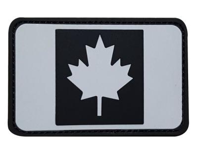 Chine Canadian PVC Rubber Patch 3D Military Flag 3D Patch With Hook Adhesive On The Back à vendre