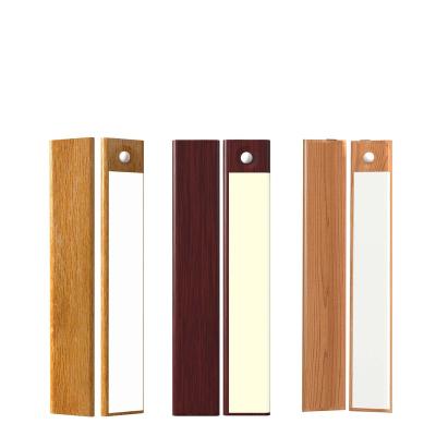 China Modern Wood Grain Series Classic Radio Led Rechargeable Emergency Light for sale