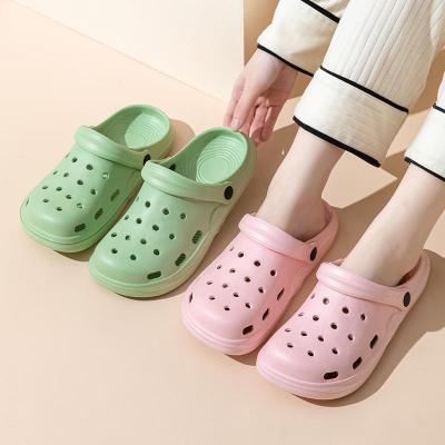 China Comfortable Women Lightweight Hot Selling Multi Colors Garden Shoes Women And Ladies Eva Clogs Other Sandals For for sale