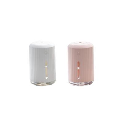 China Color Changing LED Light 2022 Hot Sale Style Mini Portable Ultrasonic Air Humidifier Aroma Essential Oil Diffuser Car Humidifiers Wholesale For Home for sale