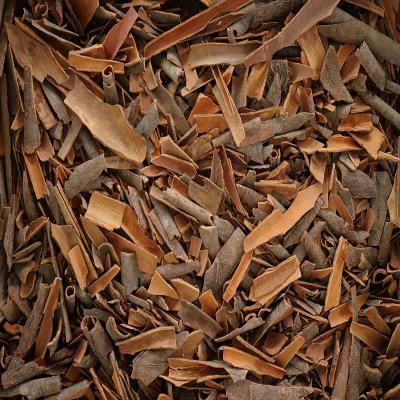 China Dry Spicy Cooking Natural Crushed Cinnamon 25kg Cinnamon From China Supplier for sale