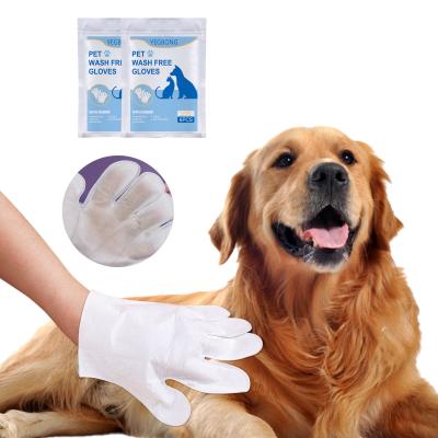 China Sustainable Dog Bathing Grooming Cleaning Gloves Disposable Bathing Brush Pet Wipes for sale